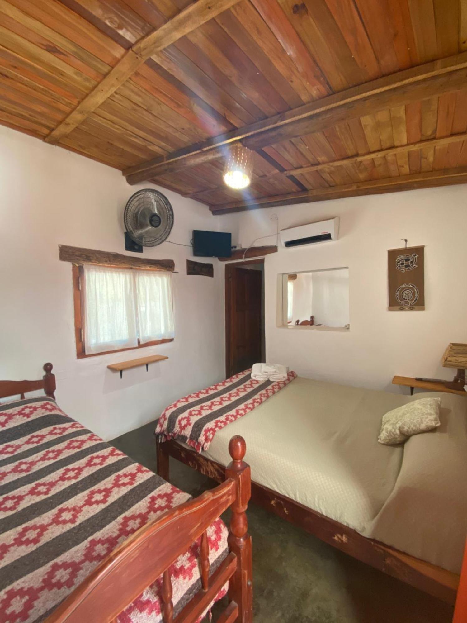 Hostal Tierra Andina Cafayate Bagian luar foto