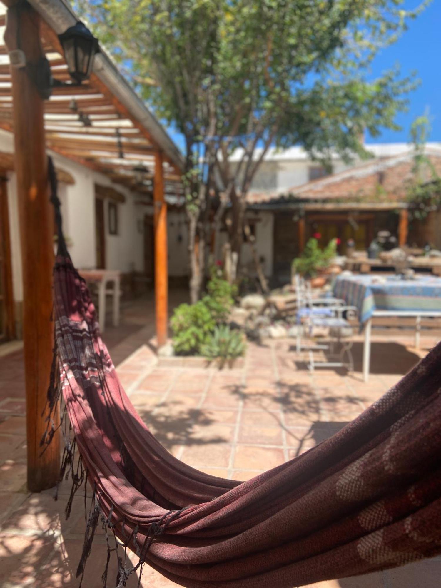 Hostal Tierra Andina Cafayate Bagian luar foto